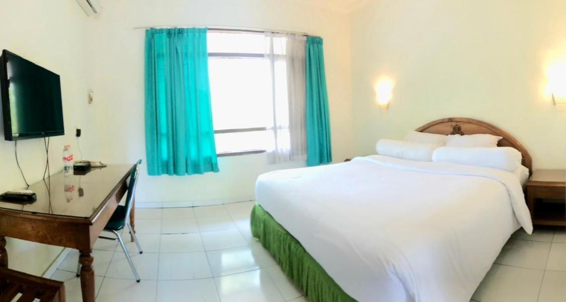 Front One Resort Indraloka Temanggung Luaran gambar