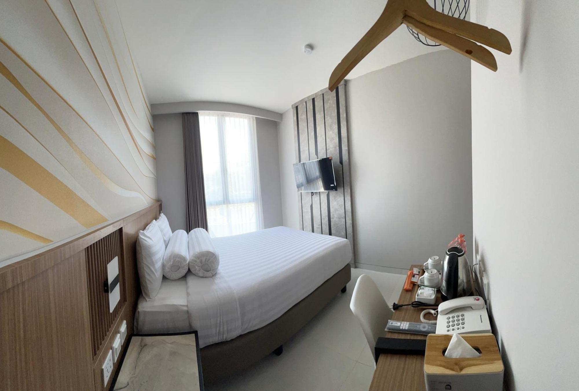 Front One Resort Indraloka Temanggung Luaran gambar